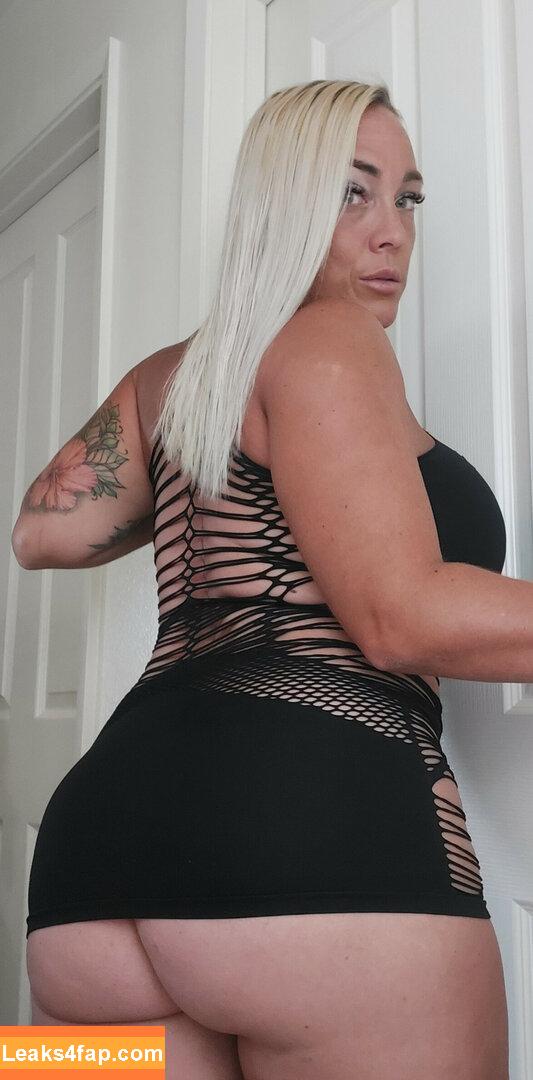 MrsPineappleGoddess / MrsPineappleGS leaked photo photo #0108