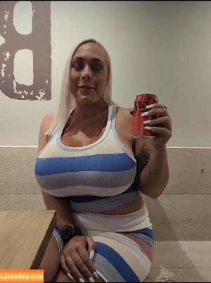 MrsPineappleGoddess photo #0077