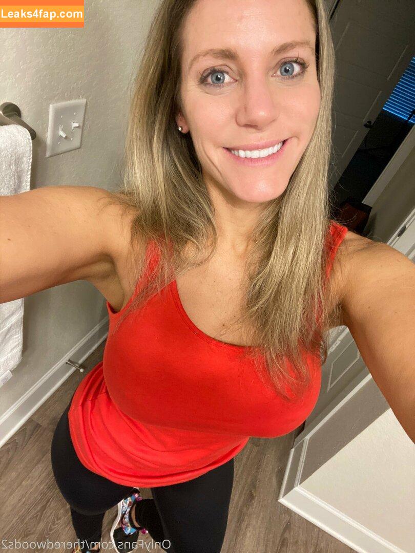 mrsredwood / Heidi Redwood / the.real.mrs.redwood leaked photo photo #0063