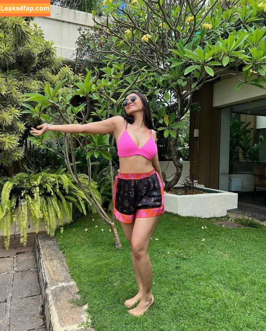 Mrunal Thakur / mrunalthakur leaked photo photo #0024