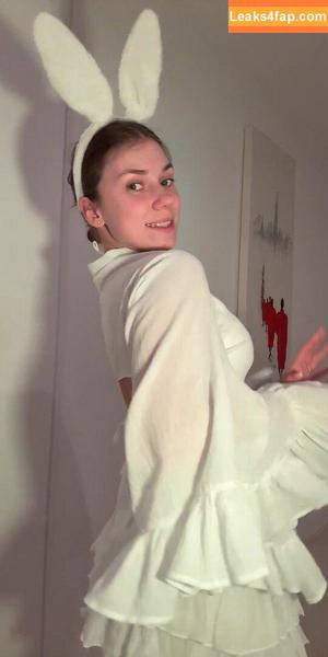 ms.selinka photo #0071