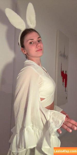ms.selinka photo #0079