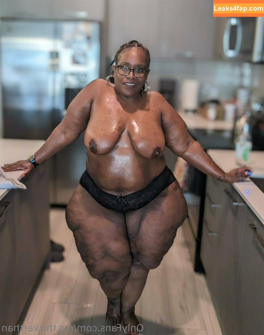 ms.thickerthan /  leaked photo photo #0001