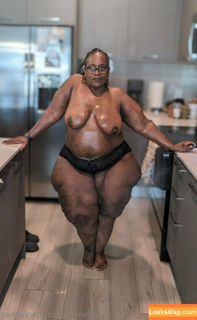 ms.thickerthan /  leaked photo photo #0002