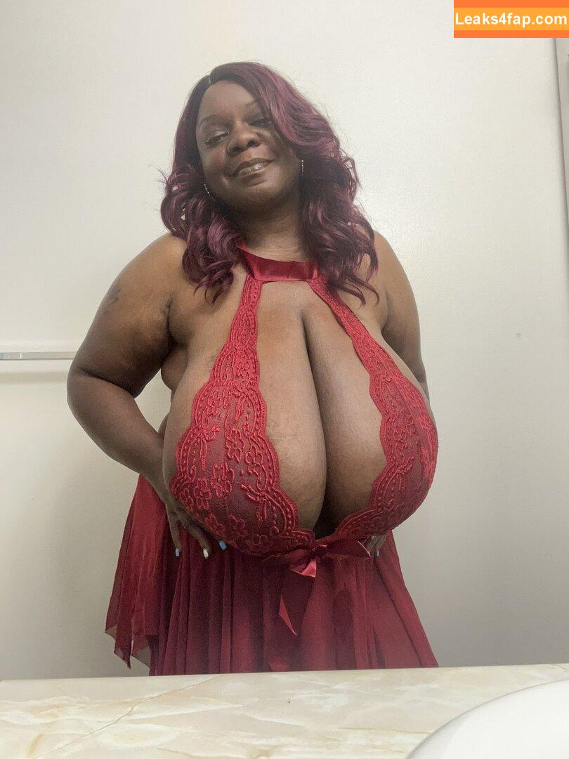 MsChocolitt / chocolitt_jackie leaked photo photo #0019