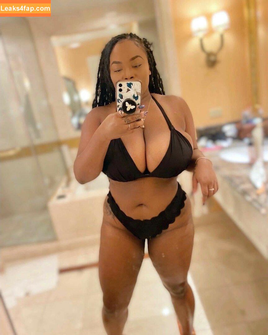 msolurin / Olayemi Olurin / mollina_rae leaked photo photo #0003
