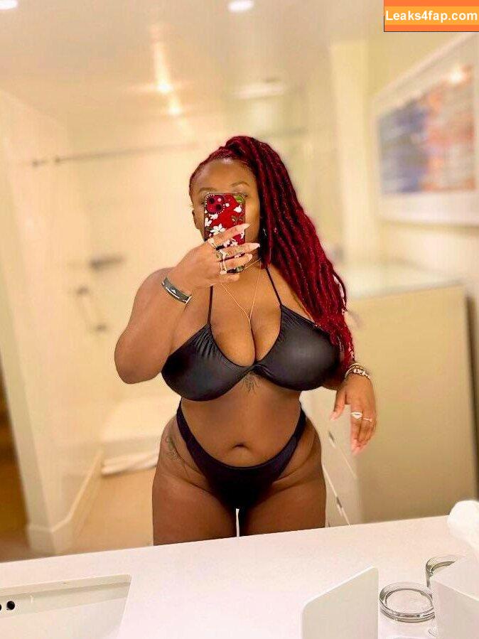 msolurin / Olayemi Olurin / mollina_rae leaked photo photo #0007