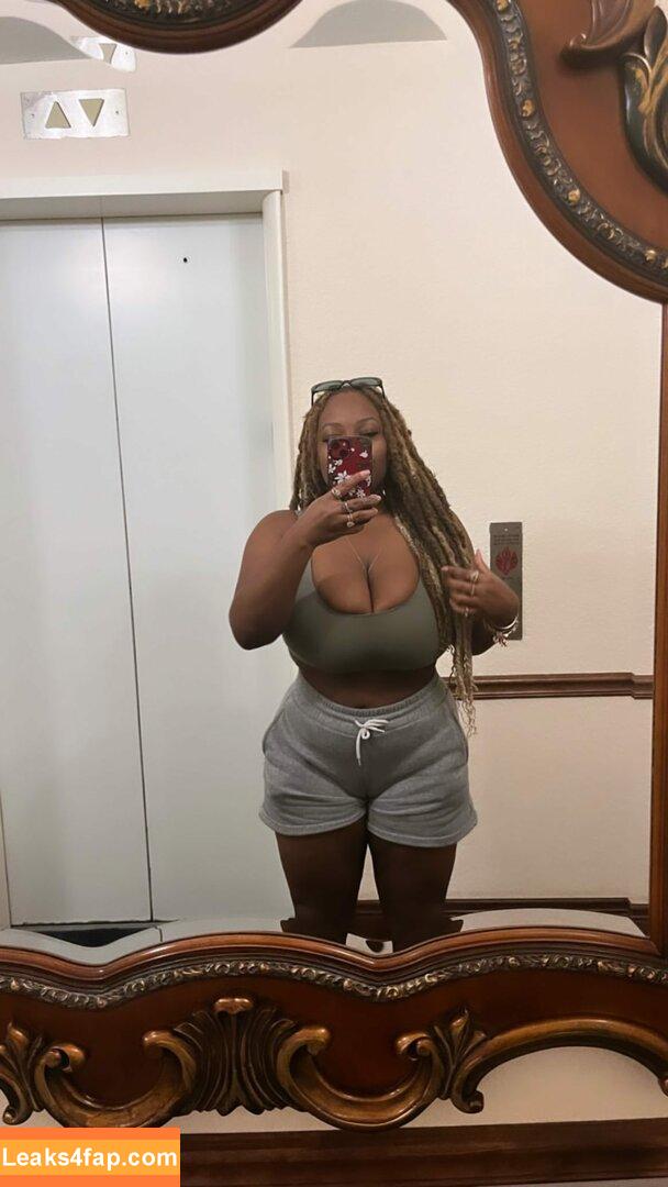 msolurin / Olayemi Olurin / mollina_rae leaked photo photo #0011