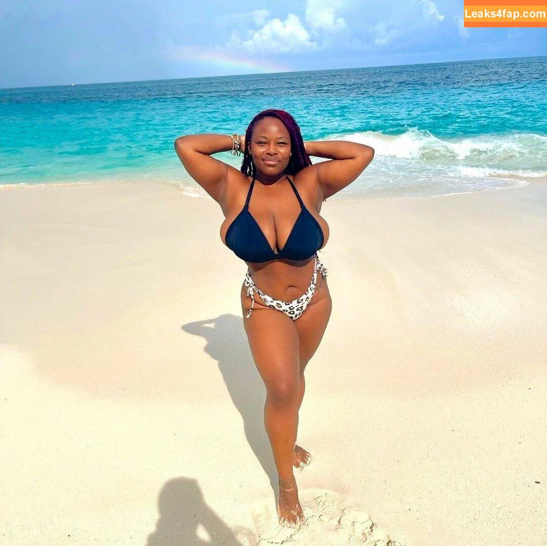 msolurin / Olayemi Olurin / mollina_rae leaked photo photo #0012