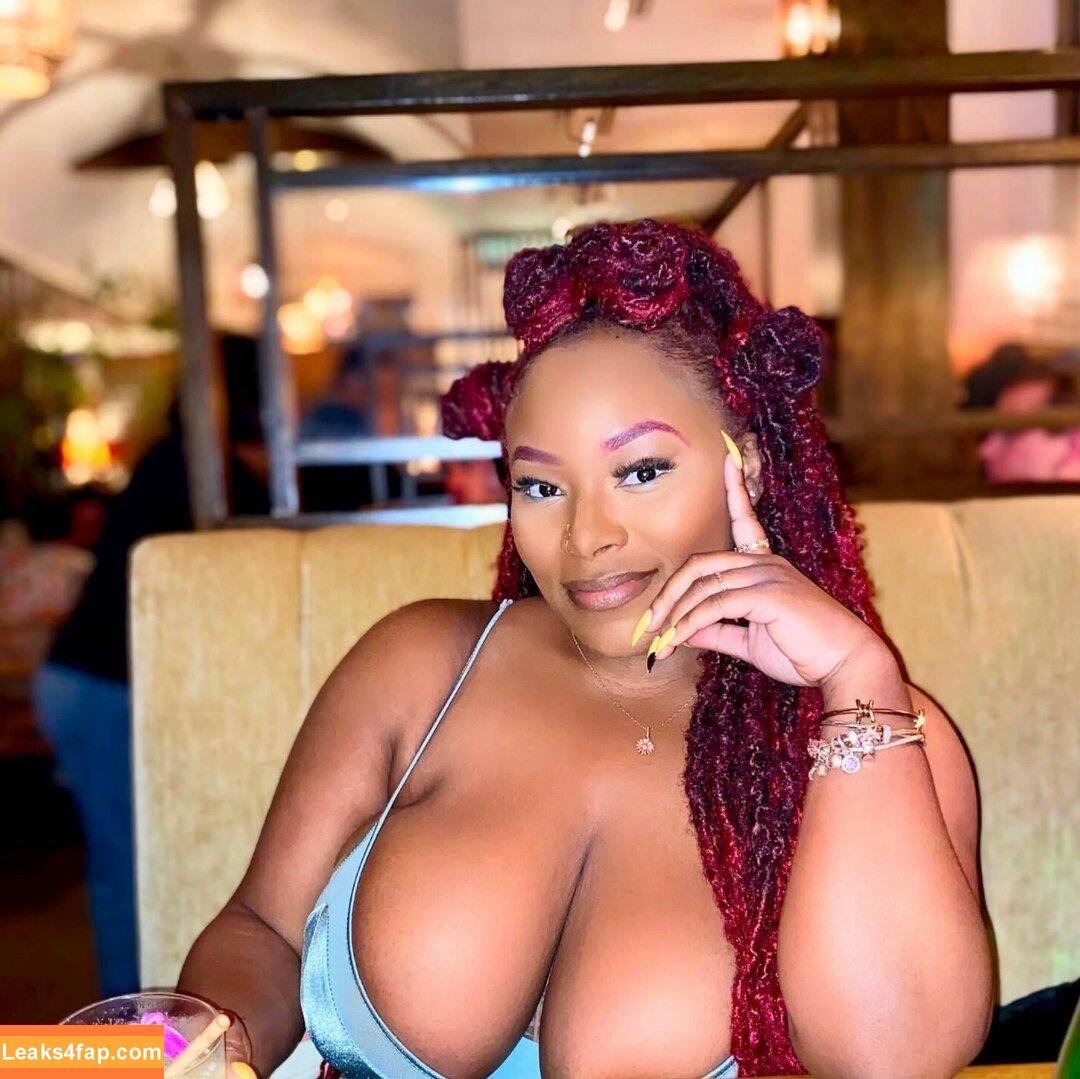 msolurin / Olayemi Olurin / mollina_rae leaked photo photo #0016