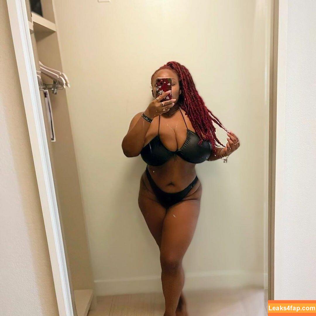 msolurin / Olayemi Olurin / mollina_rae leaked photo photo #0026