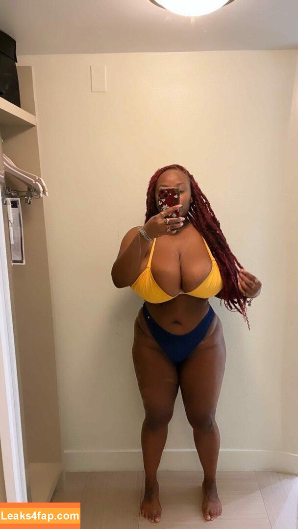 msolurin / Olayemi Olurin / mollina_rae leaked photo photo #0029