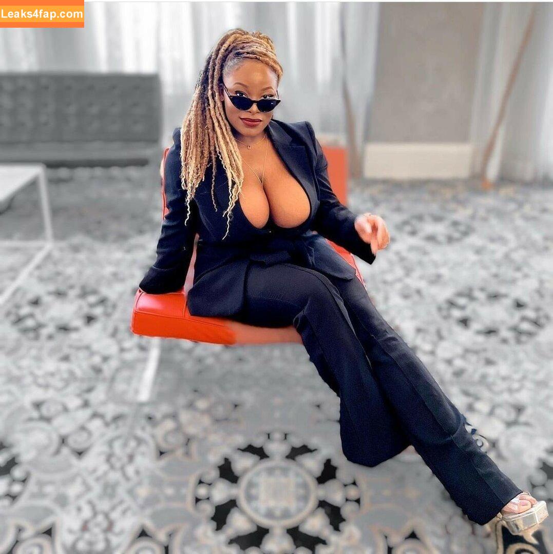 msolurin / Olayemi Olurin / mollina_rae leaked photo photo #0031