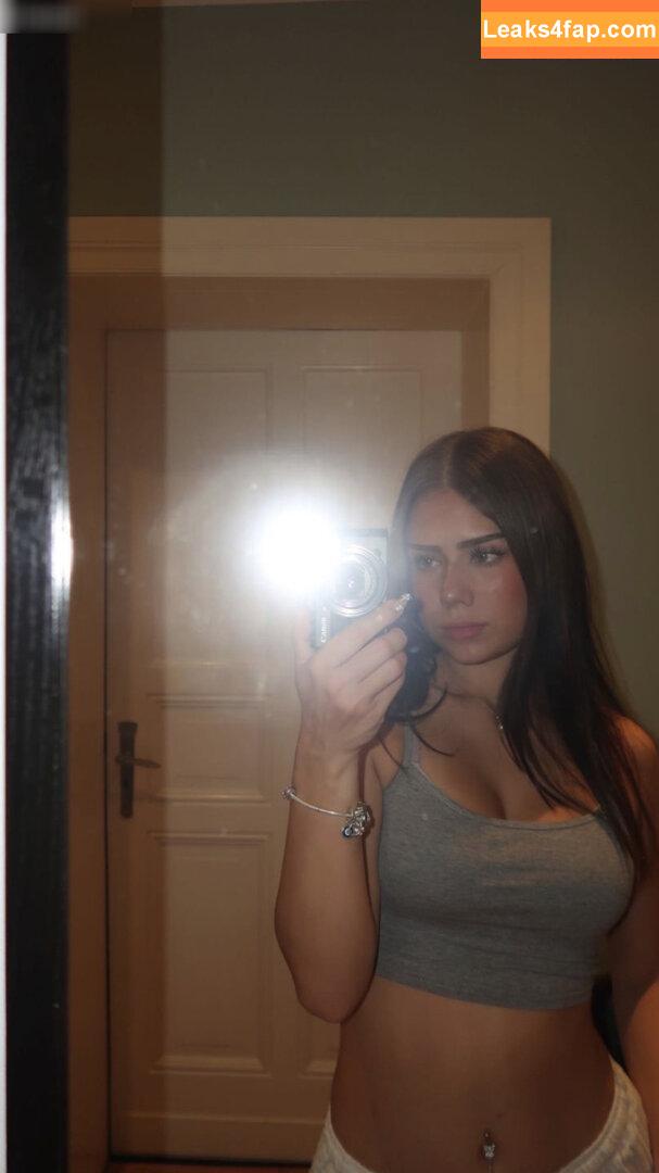Mthlara leaked photo photo #0005