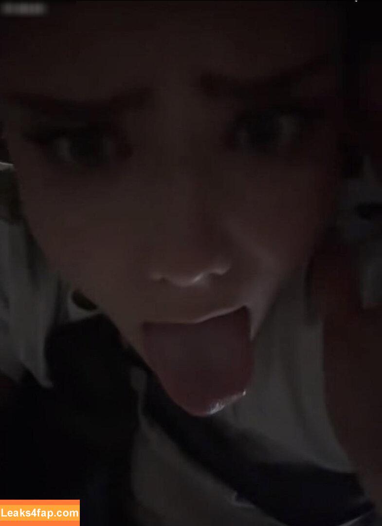 Mthlara leaked photo photo #0013