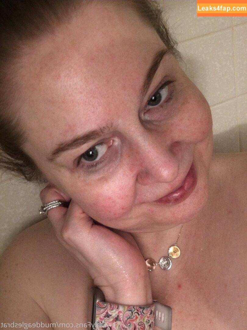 muddeaglesbrat /  leaked photo photo #0012