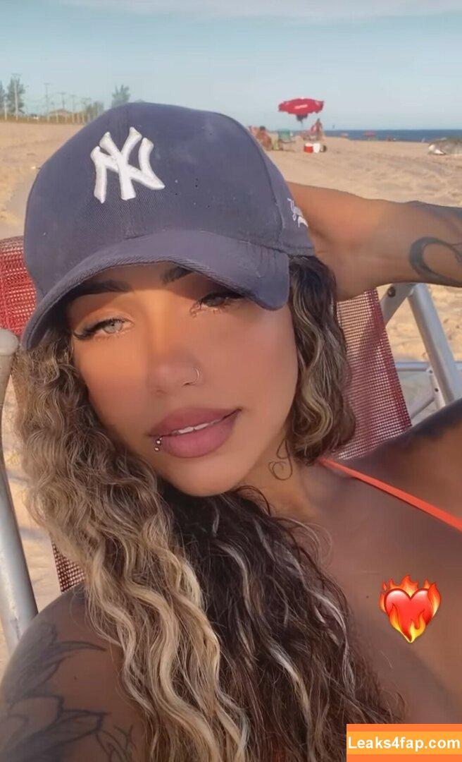 Muito Linda / muito.linda_ / naticasassola leaked photo photo #0124