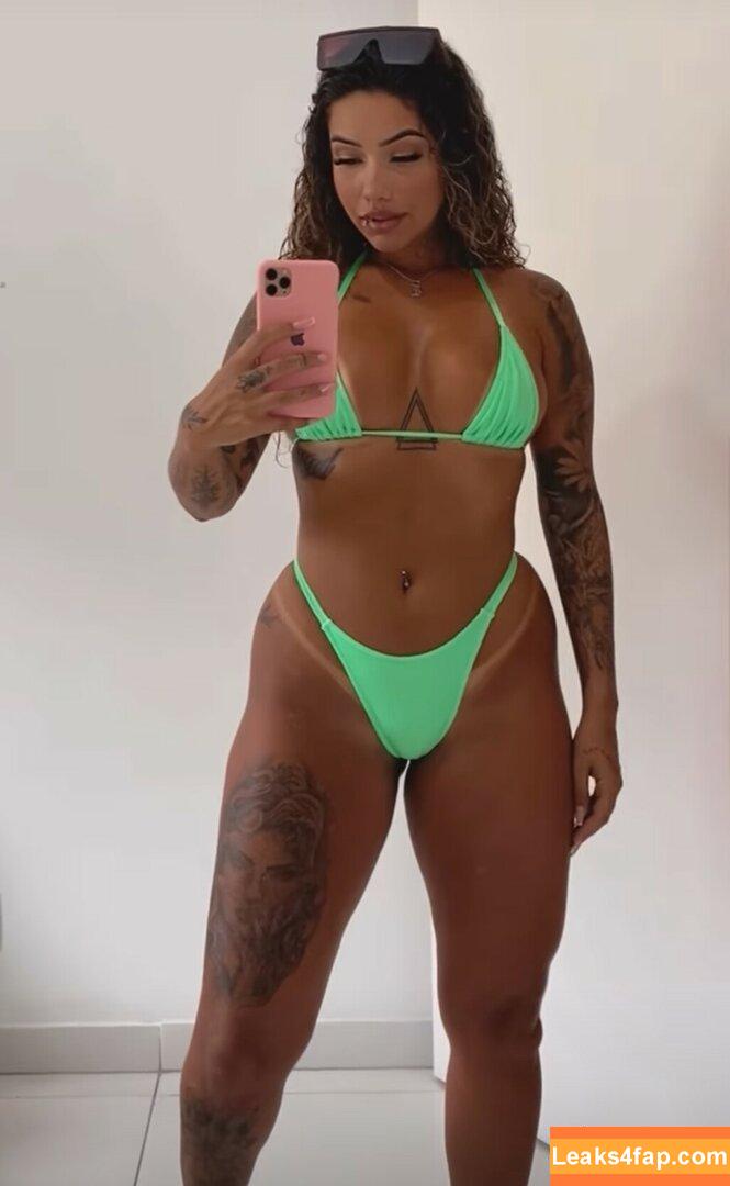 Muito Linda / muito.linda_ / naticasassola leaked photo photo #0143