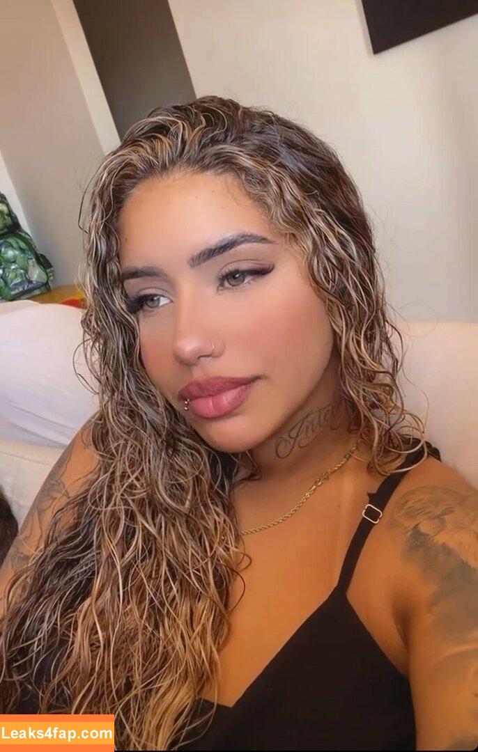 Muito Linda / muito.linda_ / naticasassola leaked photo photo #0208