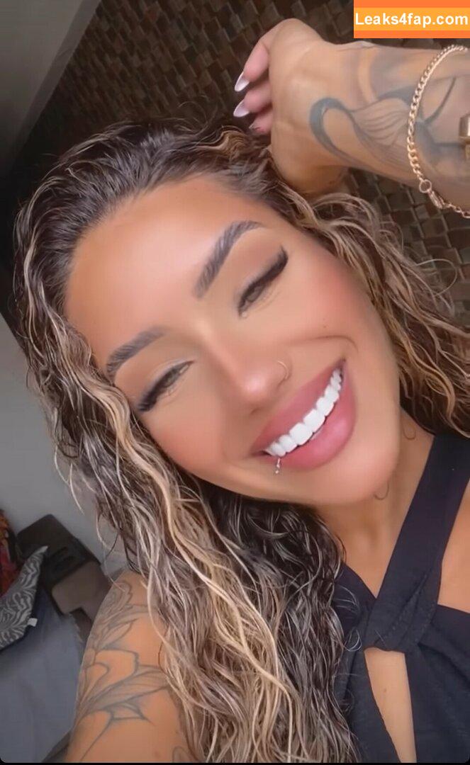 Muito Linda / muito.linda_ / naticasassola leaked photo photo #0279