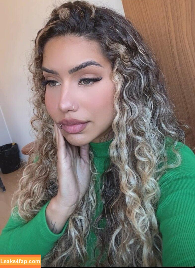 Muito Linda / muito.linda_ / naticasassola leaked photo photo #0293