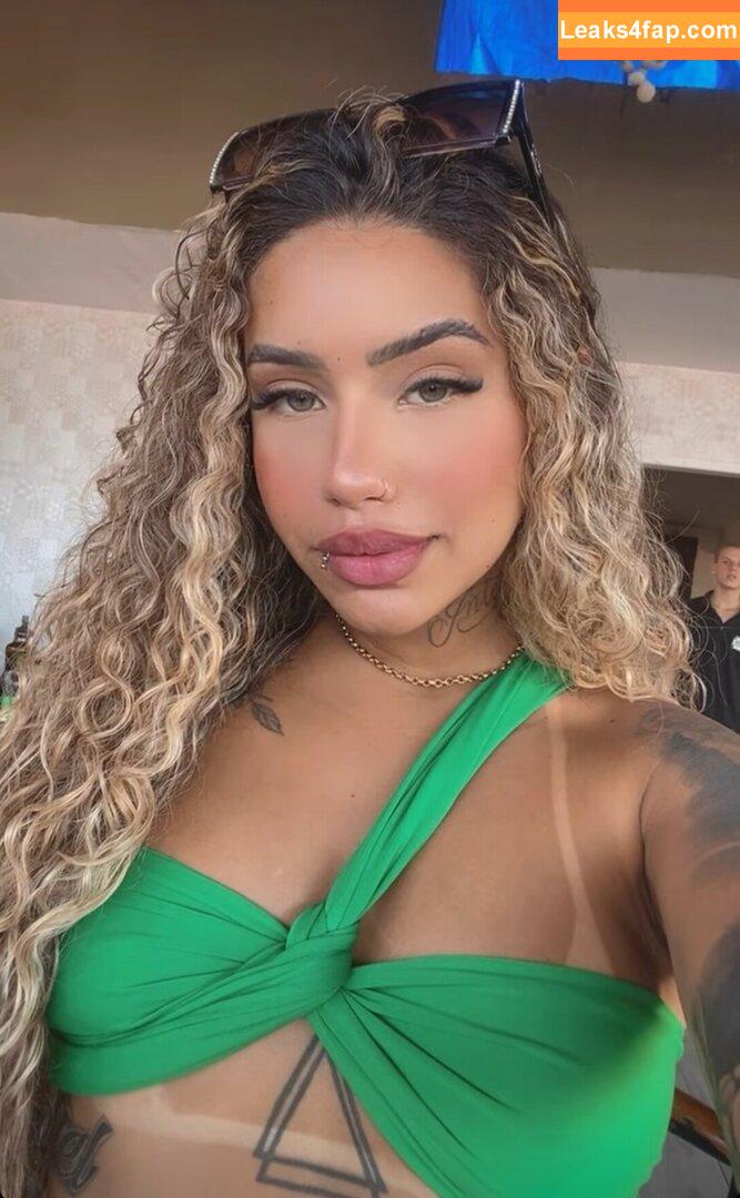 Muito Linda / muito.linda_ / naticasassola leaked photo photo #0329