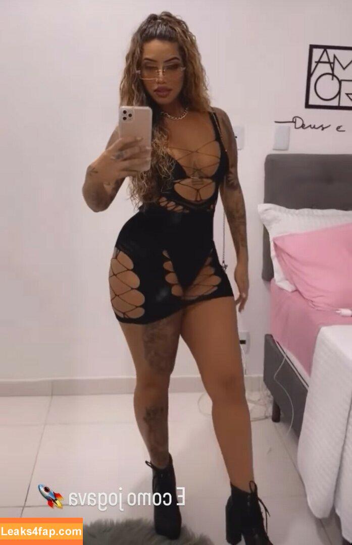 Muito Linda / muito.linda_ / naticasassola leaked photo photo #0335