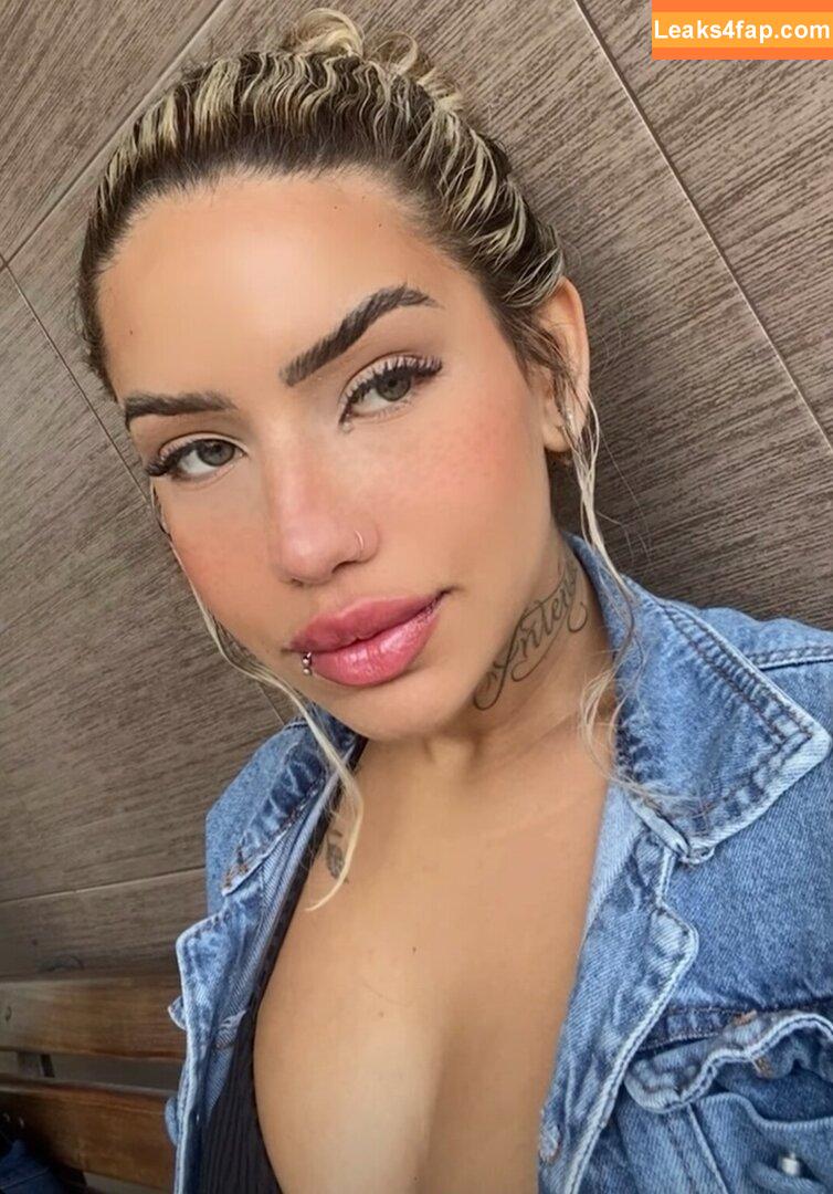 Muito Linda / muito.linda_ / naticasassola leaked photo photo #0424