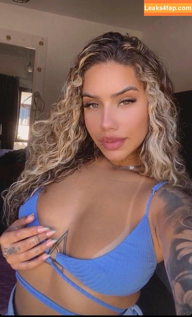 Muito Linda / muito.linda_ / naticasassola leaked photo photo #0470