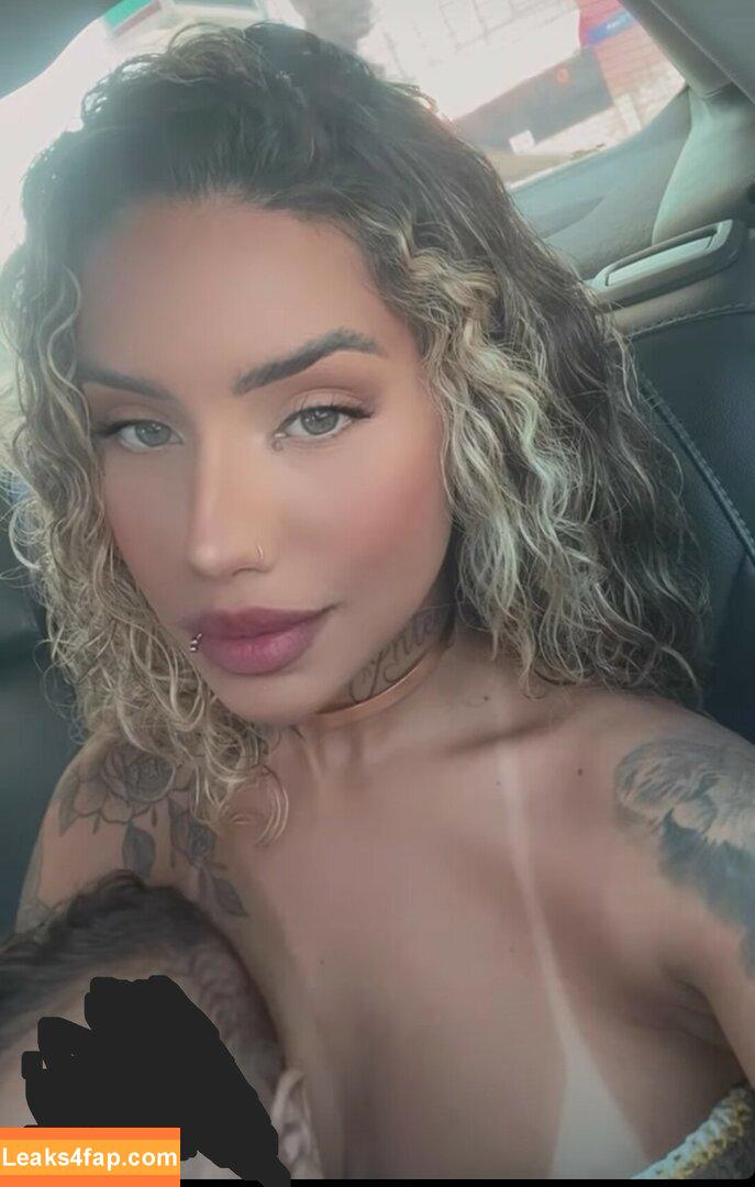 Muito Linda / muito.linda_ / naticasassola leaked photo photo #0543