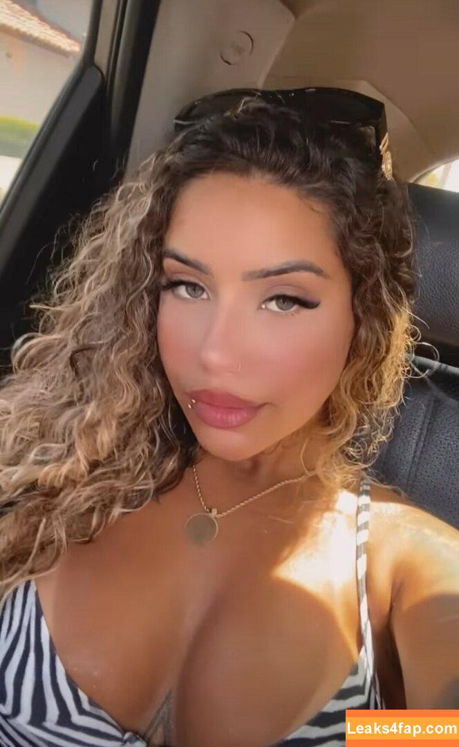 Muito Linda / muito.linda_ / naticasassola leaked photo photo #0577