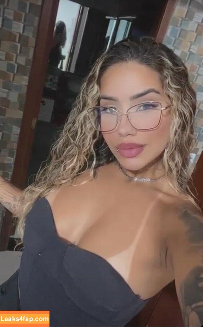 Muito Linda / muito.linda_ / naticasassola leaked photo photo #0582