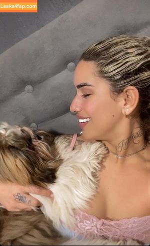 Muito Linda photo #0430