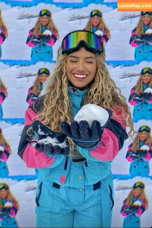 Muito Linda photo #0457