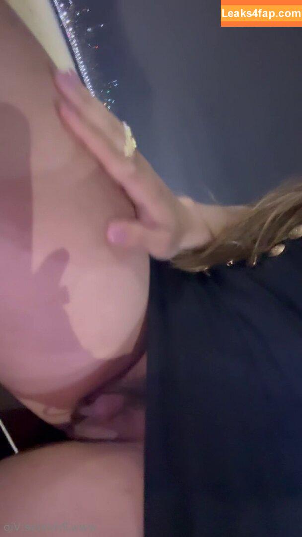 Mulher Melão / Renata Frisson / melaooficial / mulhermelao leaked photo photo #0872