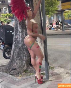 Mulher Melão photo #2628