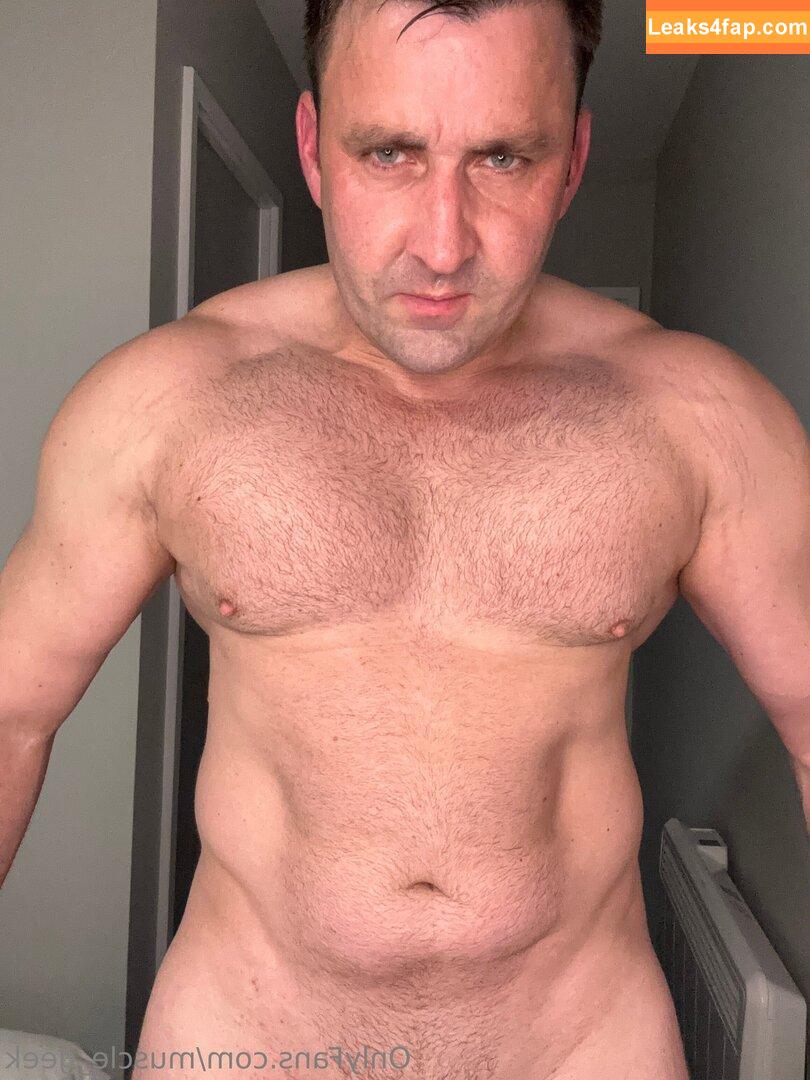 muscle_geek / muscle_geek_ leaked photo photo #0003
