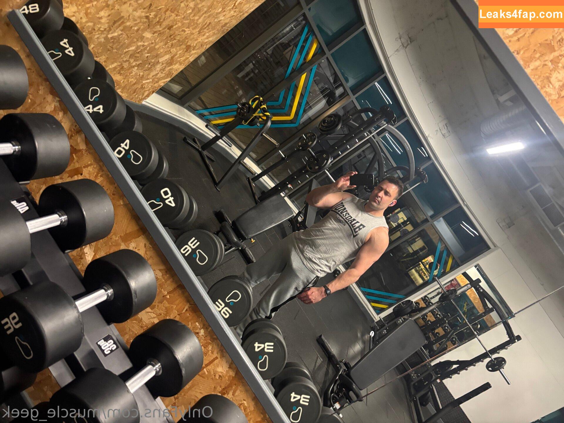 muscle_geek / muscle_geek_ leaked photo photo #0006
