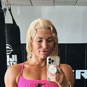 musclemarilyn photo #0003