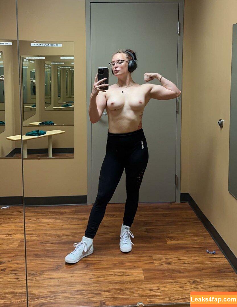 MuscleMommy002 / ellie_isom02 / musclemommy02 leaked photo photo #0071