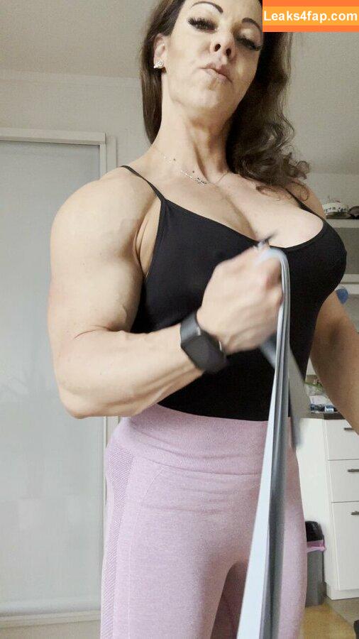 muscleprincessivana / https: / ivadee_ifbb_pro leaked photo photo #0039