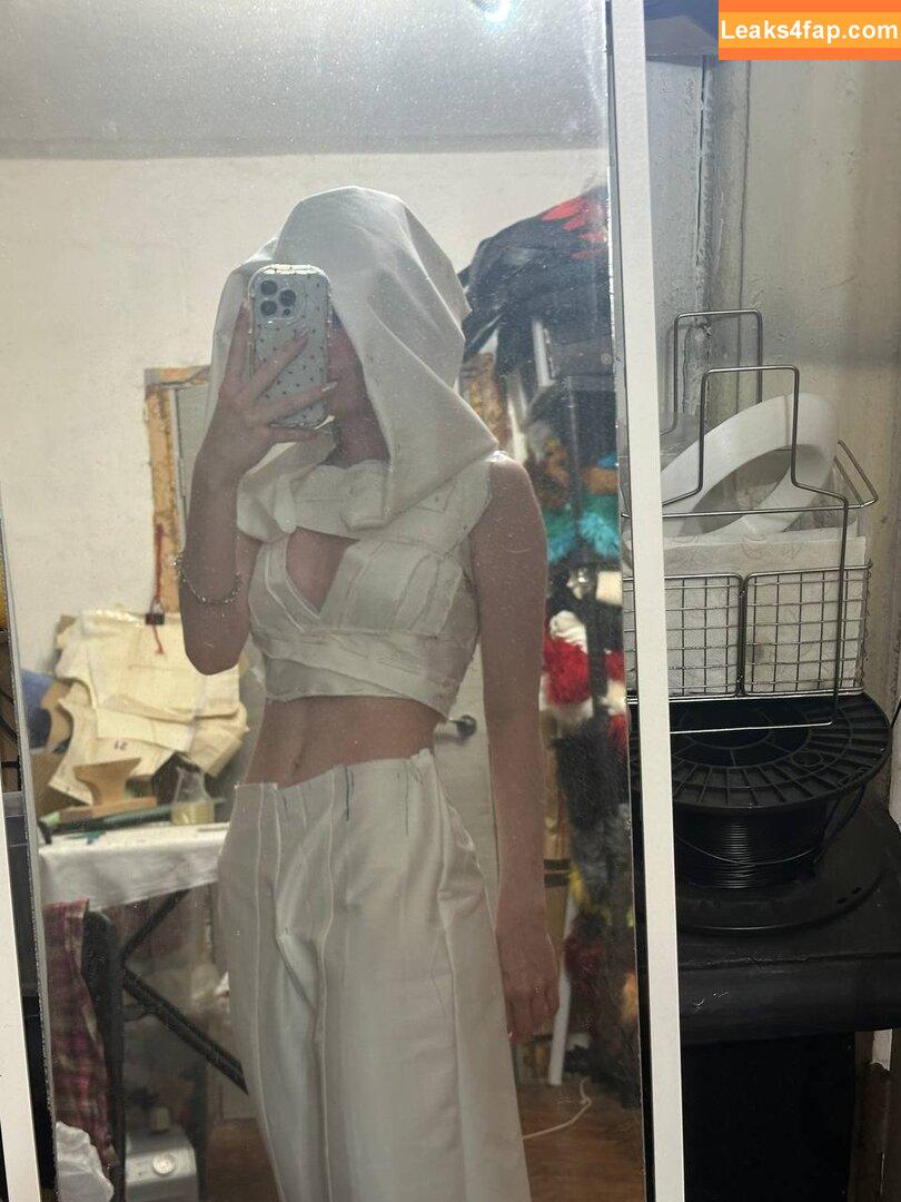 Music.abuse leaked photo photo #0001