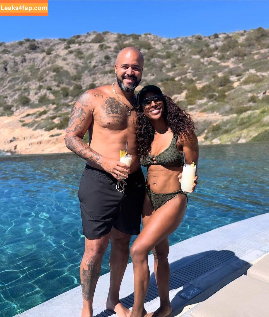 Musicians Singers /  leaked photo photo #0005