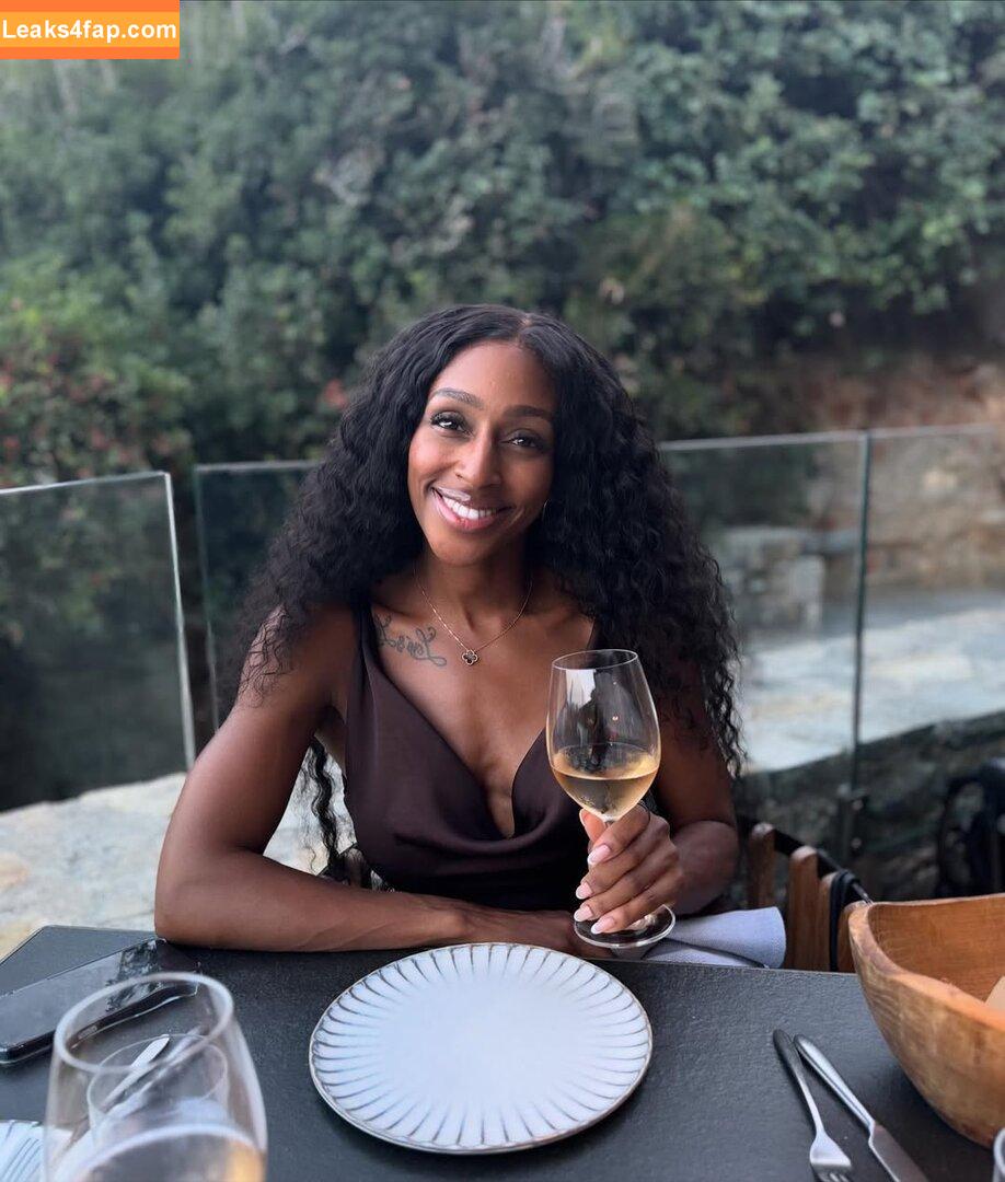 Musicians Singers /  leaked photo photo #0009