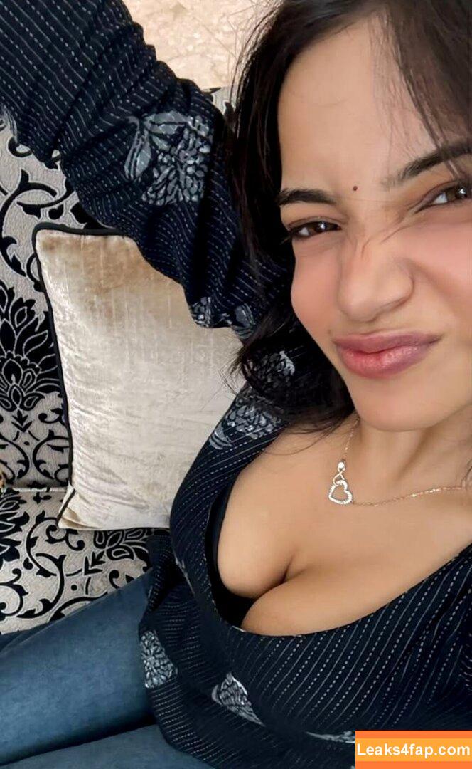 Muskan Karia / muskankaria leaked photo photo #0019