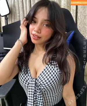 Muskan Karia photo #0054