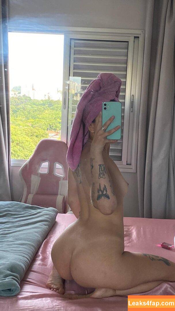 mxlzinhx / mxlzinha leaked photo photo #0071