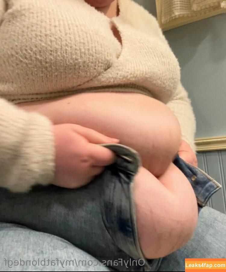 myfatblondegf /  leaked photo photo #0097