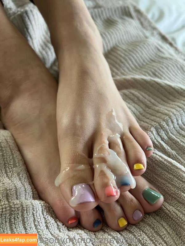 myposedtoes / myposedtoes3 leaked photo photo #0071