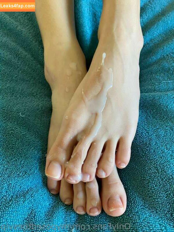 myposedtoes / myposedtoes3 leaked photo photo #0077